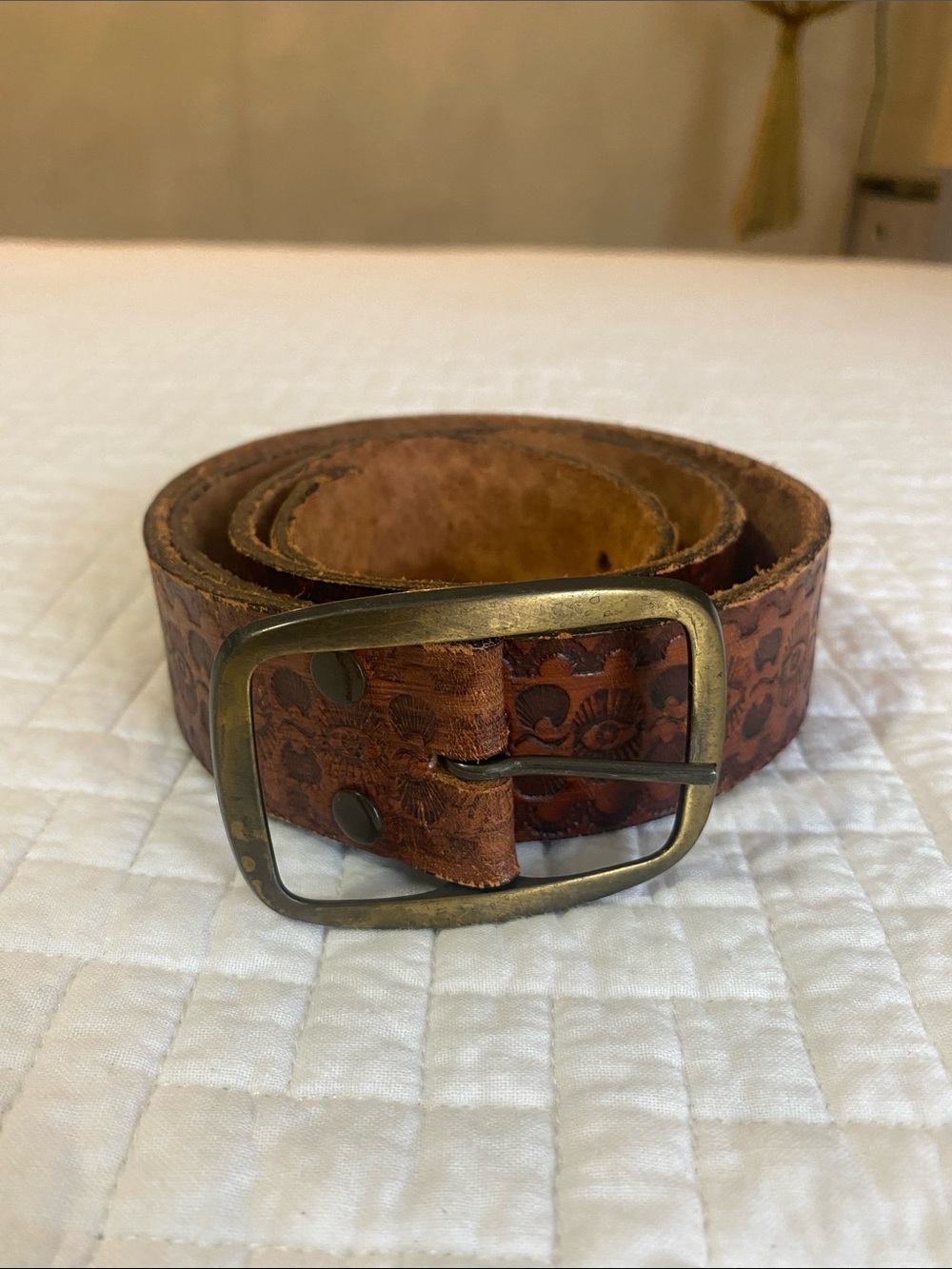 Men's Brown Floral-Embossed Leather Belt with Brass-Tone Buckle 36 Steerhide USA